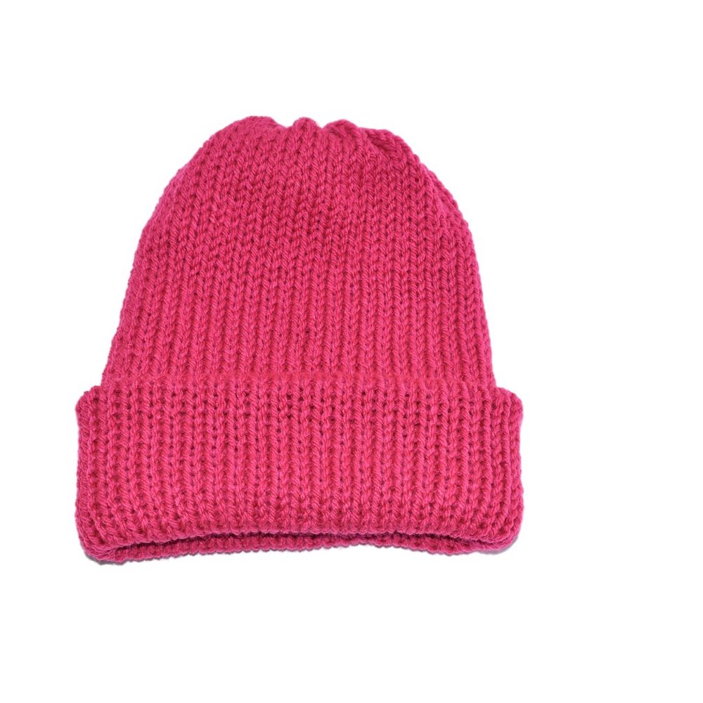 The Classic Beanie Hot Pink